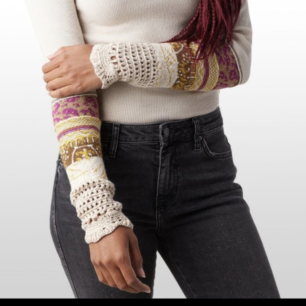 FREE PEOPLE long sleeve top